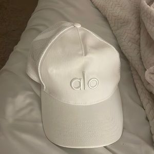 ALO yoga white trucker hat